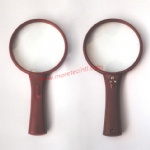 Handheld magnifying glass